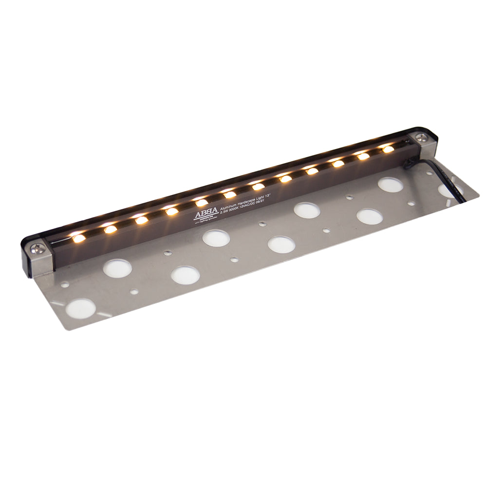 Integrated Aluminum Hardscape/Edge Light - STB06R
